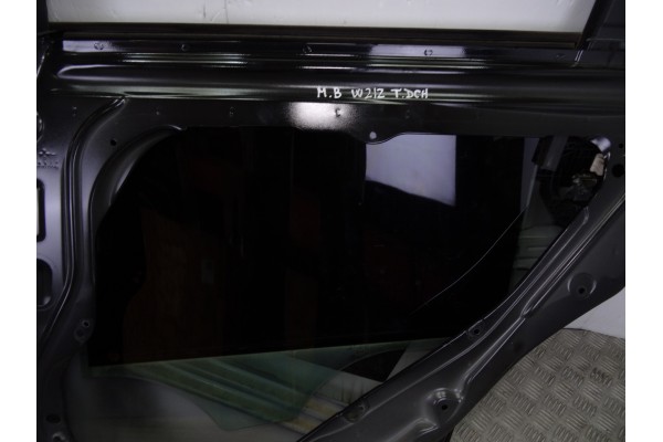 Puerta trasera derecha, Mercedes-benz Clase e (Bm 212) Lim. 220 CDI BlueEfficiency (212.002) 2011 usado 4