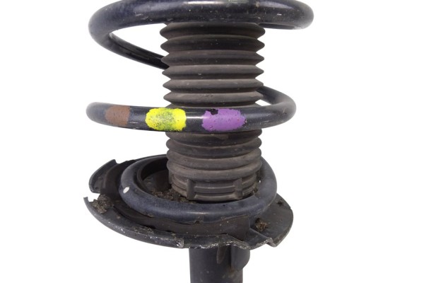 Amortiguador delantero derecho, Ford Focus Sportbreak (Cew) Trend 2021, BV6118045LB usado 4