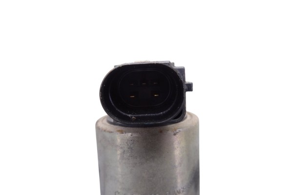 Valvula EGR, Hyundai I20 (Pb) City S 2013, 284102A320 usado 4