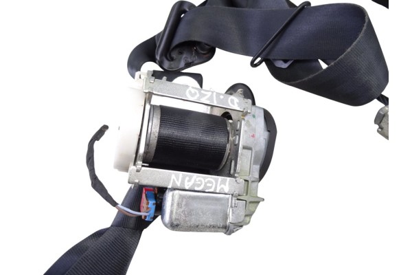Cinturon seguridad delantero izquierdo, Renault Megane Iii Sport Tourer Expression 2009 usado 4