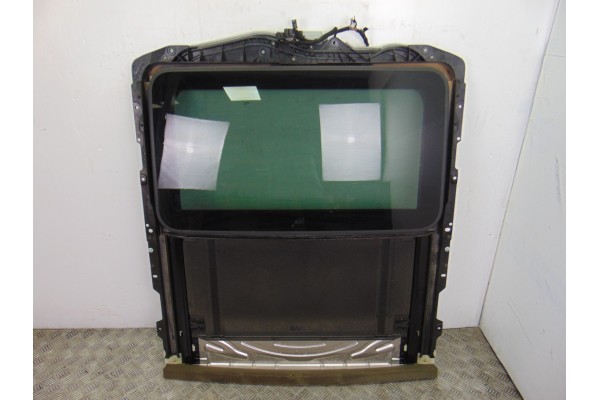 Techo electrico, BMW Serie 1 Berlina (E81/E87) 123d 2009, 7046143 usado 4