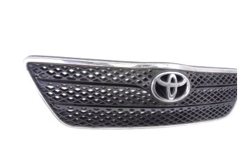 Rejilla delantera, Toyota Corolla (E12) 2.0 D-4D Luna Berlina 2003, 5311402010
