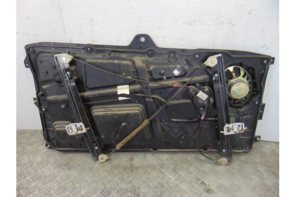 Elevalunas delantero derecho, Ford Fiesta (Cbk) Ambiente 2003 usado 4