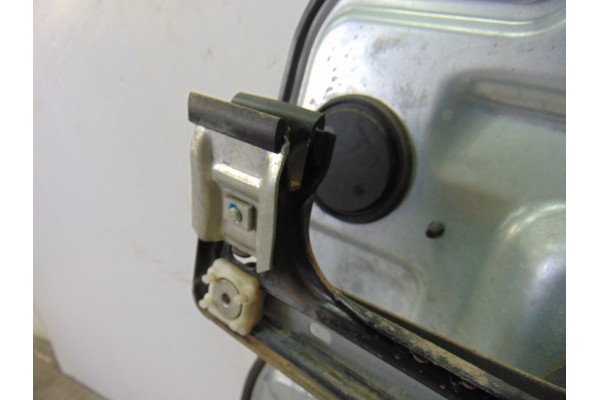 Elevalunas trasero izquierdo, Volvo V50 Familiar D4 Kinetic 2011, 31264188AA