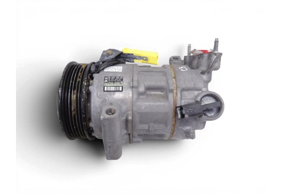 Compresor aire acondicionado, Citroen C3 Aircross Shine Pack 2022, 9834779880 usado 4