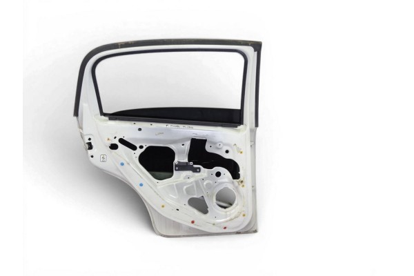 Puerta trasera izquierda, Fiat Iii Punto (199) Easy 2013 usado 4