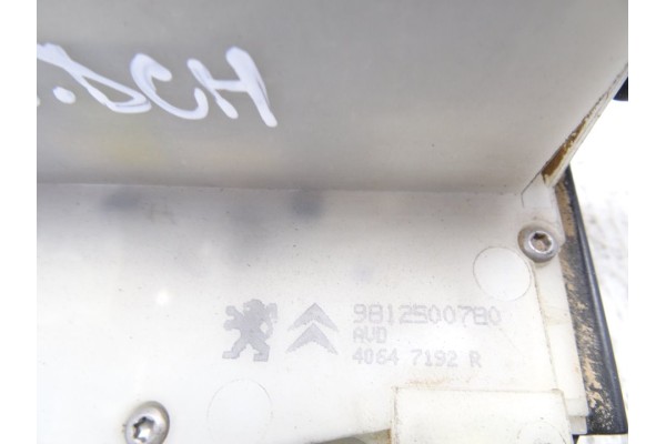 Cerradura puerta delantera derecha, Peugeot 208 Style 2016, 9812500780 usado 4