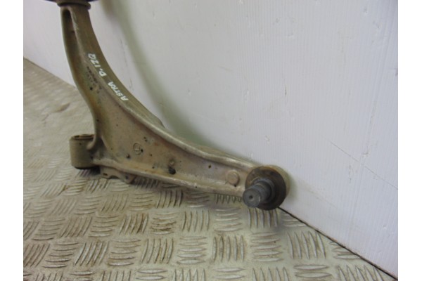 Brazo suspension inferior delantero izquierdo, Opel Astra J Sports Tourer Sport 2010