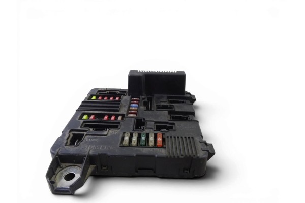Caja reles / fusibles, Renault Scenic Ii (Jm) Authentique 2006, 8200306032C