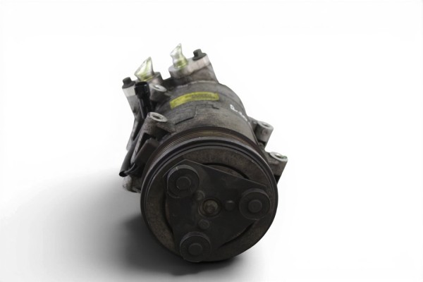 Compresor aire acondicionado, Ford Focus Berlina (CB4) Trend 2009
