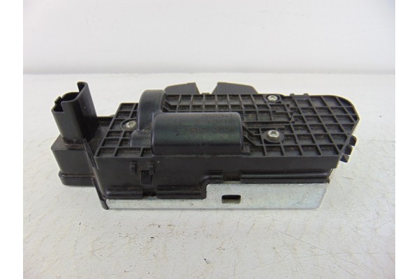 Cerradura maletero / porton, Peugeot 3008 Confort 2009, 9694648680