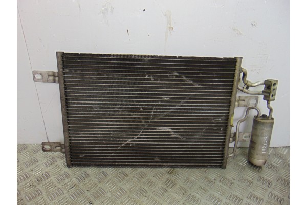 Condensador / radiador aire acondicionado, Opel Meriva Enjoy 2006 usado 5