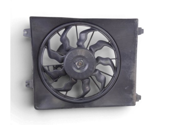 Electroventilador, Hyundai Santa Fe (Cm) 2.2 CRDI Comfort 4X4 2009 usado 4