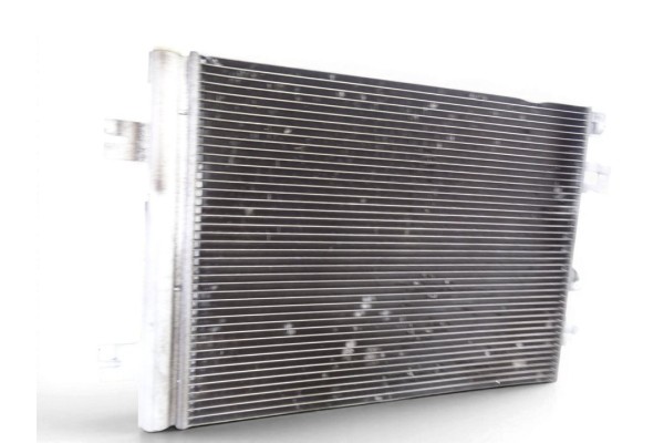 Condensador / radiador aire acondicionado, Dacia Sandero Ambiance 2008, 8200741257