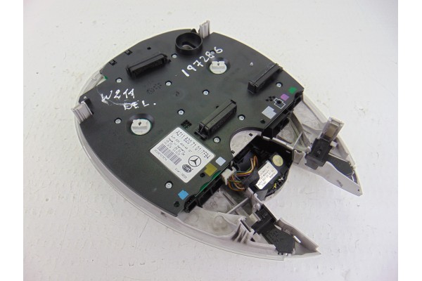 Luz interior, Mercedes-benz Clase e (Bm 211) Berlina E 220 CDI (211.008) 2006, A2118207101 usado 5