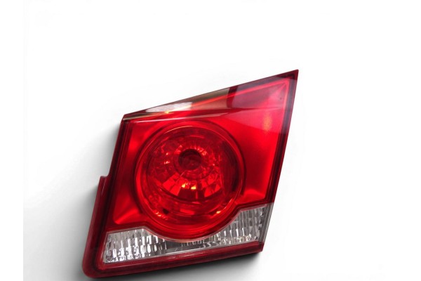Piloto trasero derecho interior, Chevrolet Cruze Ls 2011