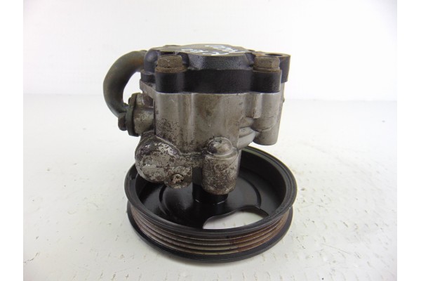 Bomba direccion, Kia Rio (Bc) LS Berlina (5-ptas.) 2000 usado 5