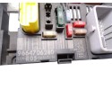 Caja reles / fusibles, Peugeot 308 Confort 2008, 9664706280