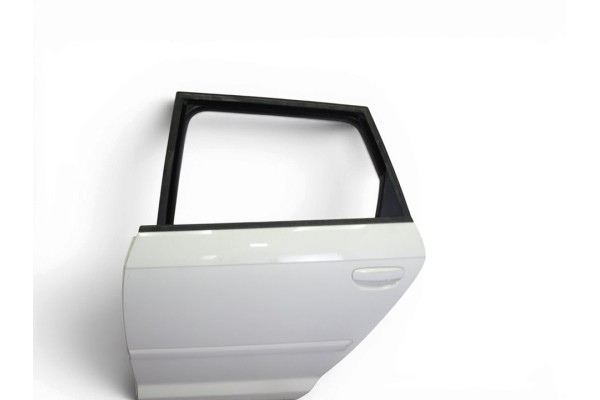 Puerta trasera izquierda, Audi A3 Sportback (8PA) 1.4 TFSI Ambiente 2010