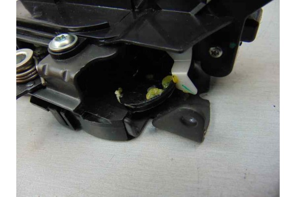 Cerradura puerta trasera derecha, Ford Ka+ (Cdu) Ultimate 2019