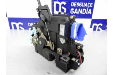 Cerradura puerta delantera izquierda, Volkswagen Caddy (2K)(02.2004) Life 2005, 3D1837015