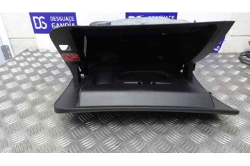 Guantera, Citroen C4 Berlina Business 2011