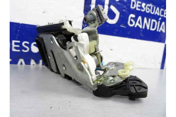 Cerradura puerta trasera derecha, Opel Karl Selective 2017 usado 5