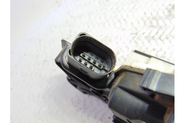 Cerradura puerta delantera izquierda, Seat Ibiza Berlina (6J5) Ecomotive 2009, 5N1837015A