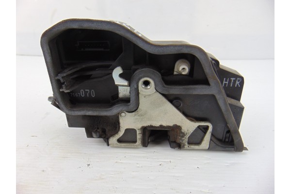 Cerradura puerta trasera derecha, BMW Serie 1 Berlina (E81/E87) 120d 2008, 7167070 usado 5
