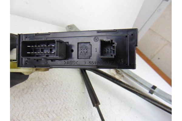 Elevalunas delantero izquierdo, Citroen C5 Berlina 2.0 HDI SX 2002, 9632531880 usado 5
