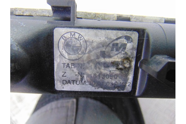 Radiador agua, BMW Serie 3 Berlina (E46) 330d 2003 usado 5