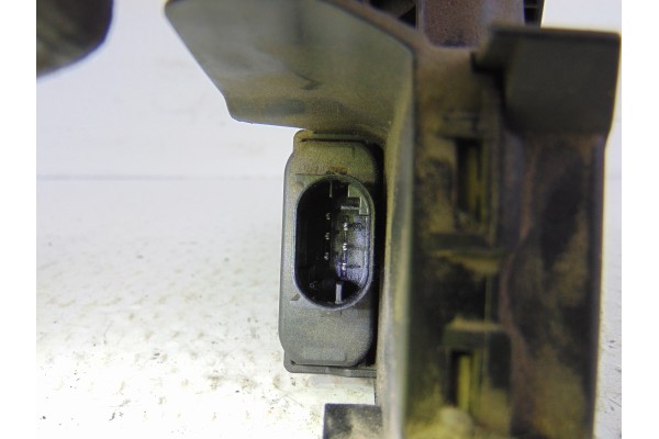 Potenciometro pedal, BMW Serie 3 Touring (F31) 318d 2014, 6853176 usado 5