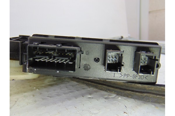 Elevalunas delantero derecho, Citroen Grand C4 Picasso Exclusive 2009 usado 5