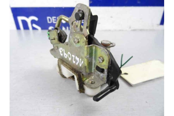 Cerradura puerta trasera izquierda, Opel Frontera a Básico 1997 usado 5