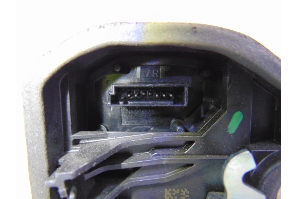Cerradura puerta trasera derecha, BMW Serie 1 Berlina (E81/E87) 118d 2007, 7229460 usado 5