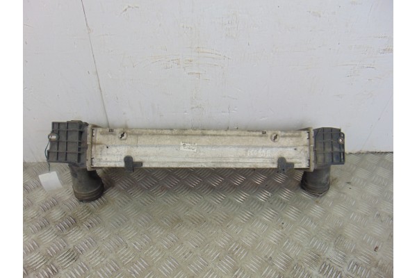 Intercooler, BMW Serie 1 Berlina (E81/E87) 118d 2005 usado 5