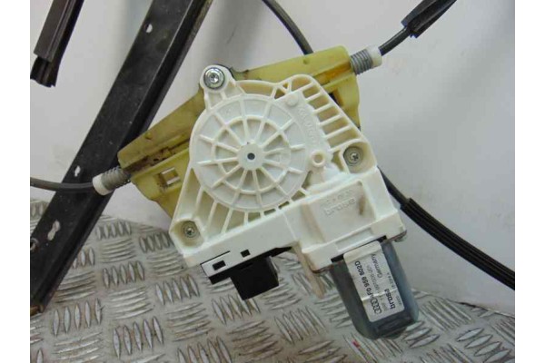 Elevalunas delantero derecho, Audi A6 Avant (4F5) 2.7 Tdi 2005, 4F0837462