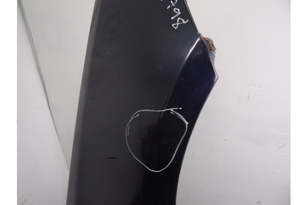 Aleta delantera derecha, BMW Serie 1 Berlina (E81/E87) 116i 2007 usado 5