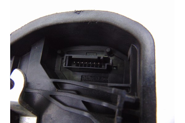 Cerradura puerta trasera izquierda, BMW Serie 1 Berlina (E81/E87) 120d 2008, 7167069 usado 5