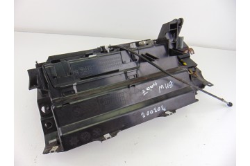Guantera, Bmw Serie 7 (E65/E66) 740d 2007, 7027427