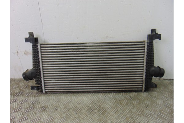Intercooler, Opel Astra J Berlina 5P Enjoy 2010, 13267646 usado 5