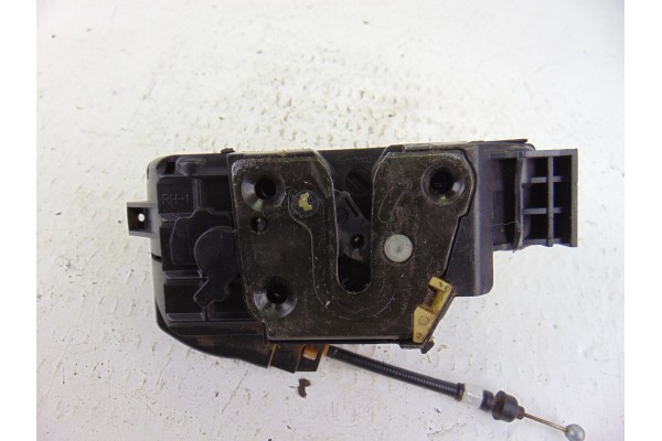 Cerradura puerta delantera derecha, Hyundai Santa Fe (Cm) 2.2 CRDi Comfort 4X4 2006, 81320-2B030