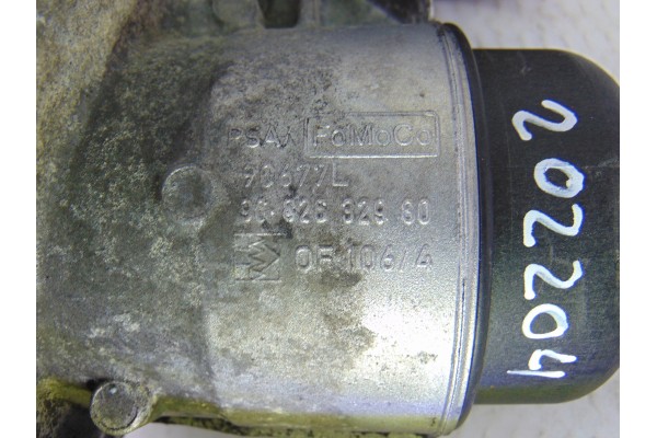 Enfriador aceite motor, Citroen C-crosser Vtr 2009, 9682632980 usado 5