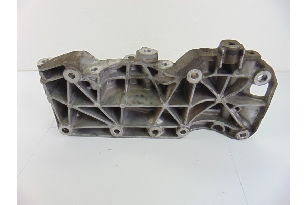 Soporte alternador, 8506363