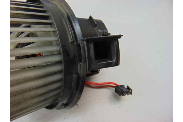 Motor calefaccion, Mercedes-benz Clase C (Bm 204) Berlina C 220 CDI (204.008) 2009 usado 5