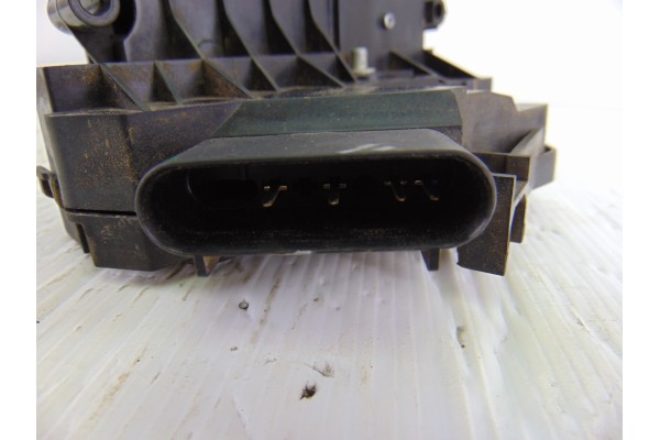 Cerradura puerta trasera derecha, Ford Fiesta (Cnn) Trend 2014, AM5AR26412AE