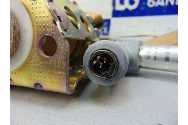 Cinturon seguridad trasero izquierdo, BMW Serie 7 (E65/E66) 730d 2008 usado 5