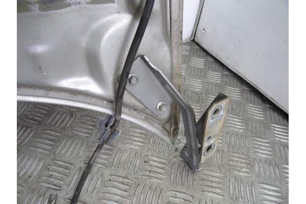 Capo, Ford Focus Berlina (Cak) Ambiente 2002
