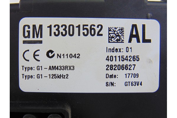 Caja reles / fusibles, Opel Corsa D Cosmo 2009, 13301562 usado 5