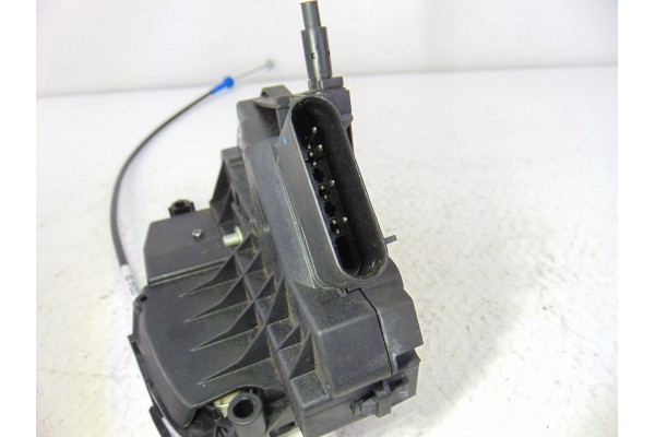 GN15-A219A64-EB CERRADURA PUERTA DELANTERA DERECHA FORD ECOSPORT (CR6)